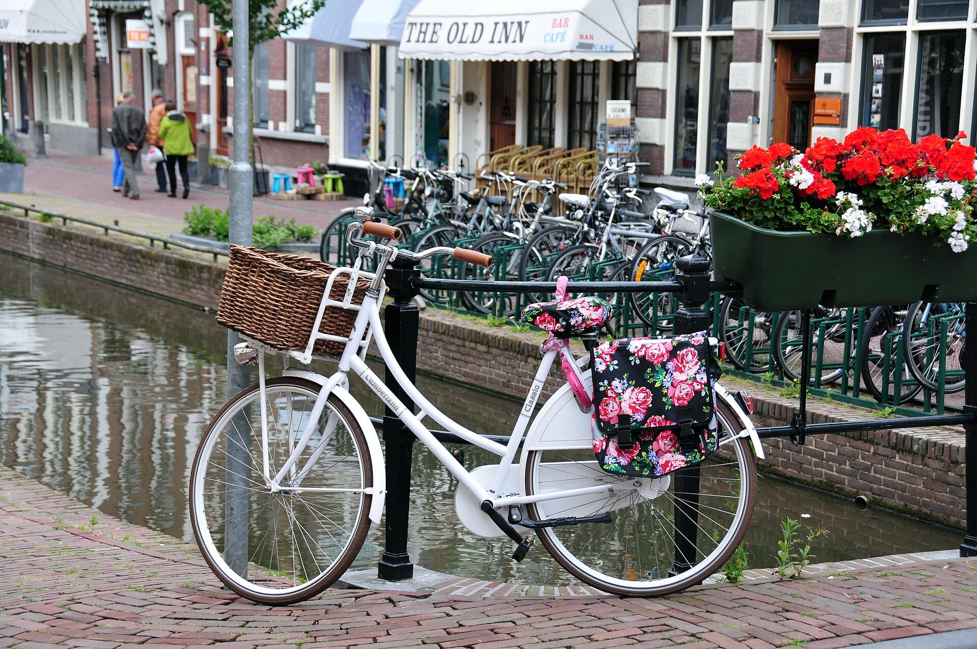 Klassieke Nederlandse stadsfiets
